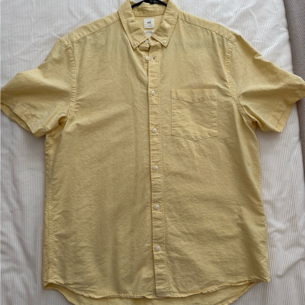 H&M Light Yellow Casual Button-Down Shirt